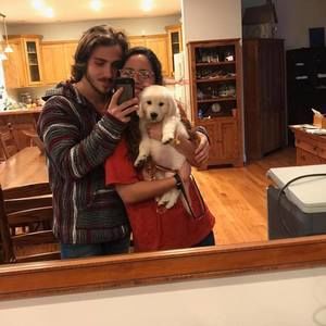 Meet your Posher, Lorena